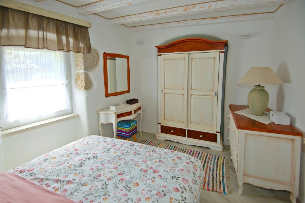 Apartment Sanjin With Sea View Baška Buitenkant foto